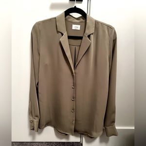 Aritzia Wilfred long sleeve blouse, light olive, Small